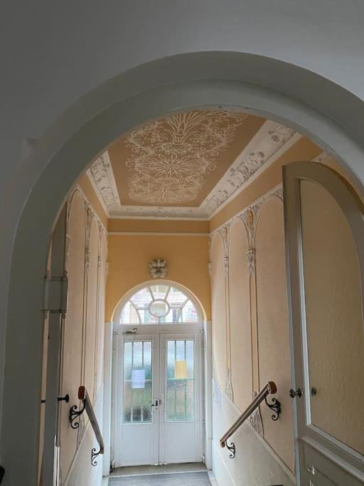 Altbau-Oase Der Eleganz: Stadtnaher Komfort Pur ヴィースバーデン エクステリア 写真