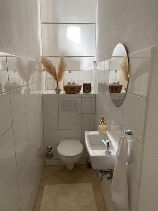 Altbau-Oase Der Eleganz: Stadtnaher Komfort Pur ヴィースバーデン エクステリア 写真