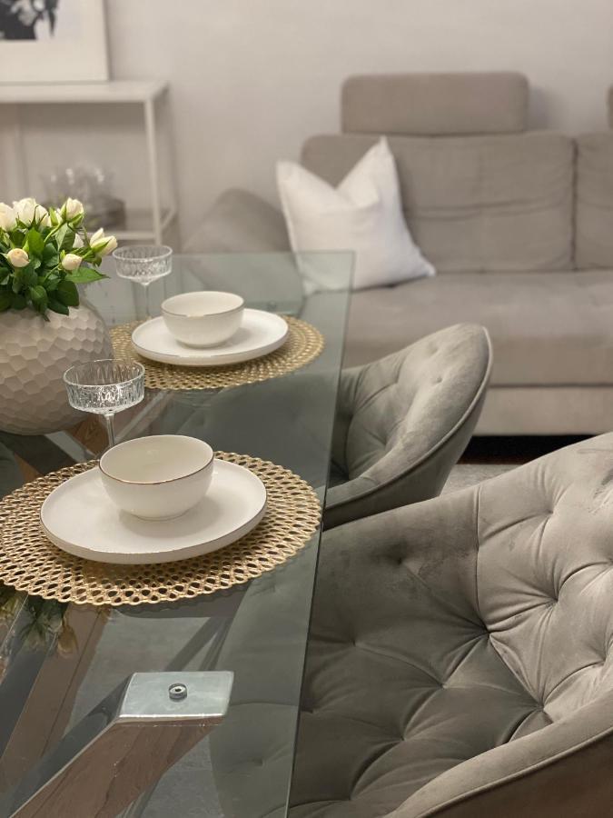 Altbau-Oase Der Eleganz: Stadtnaher Komfort Pur ヴィースバーデン エクステリア 写真