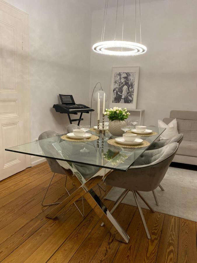 Altbau-Oase Der Eleganz: Stadtnaher Komfort Pur ヴィースバーデン エクステリア 写真