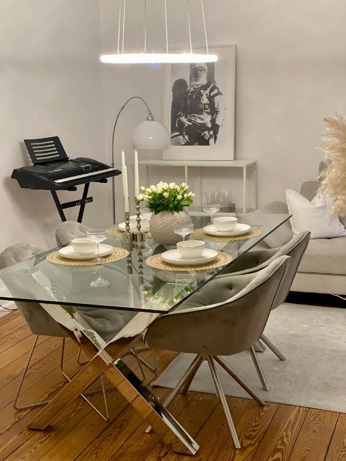 Altbau-Oase Der Eleganz: Stadtnaher Komfort Pur ヴィースバーデン エクステリア 写真