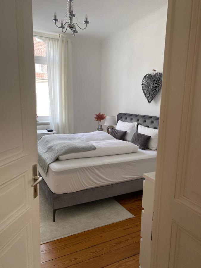 Altbau-Oase Der Eleganz: Stadtnaher Komfort Pur ヴィースバーデン エクステリア 写真